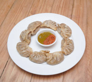 Veg Momo [6pcs]