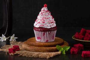Red Velvet Cup Cake