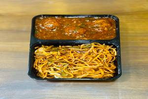 Veg Manchurian With Noodles (combo)