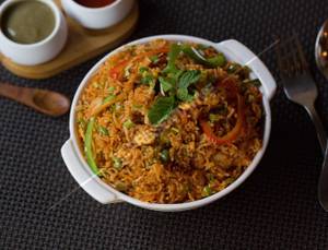 Chicken Schezwan Triple Rice