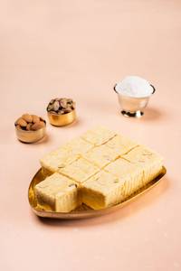 Delhi Soan Papdi [250 Gms]
