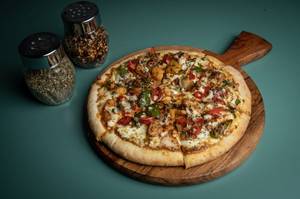 Chilli Paneer Pizza