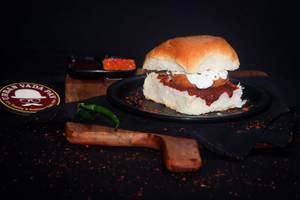 Chatpata Vada Pav