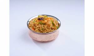 Hakka Schezwan Noodles