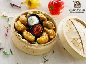 Paneer Fried Momos (8 Pcs)
