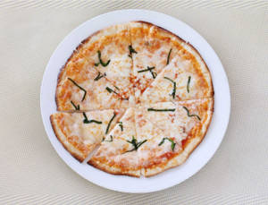 Margherita, Our Senorita Pizza 9" 