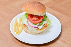 Broasted Chicken Schezwan Burger