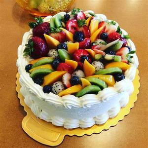 Fresh Fruit Cake
