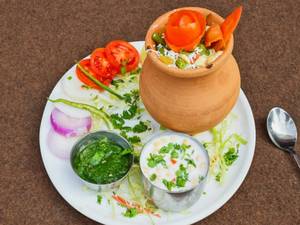 Dum Matka Veg. Biryani