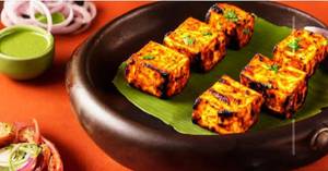 Paneer Achari Tikka 