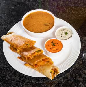 Veg Spring Roll Dosa