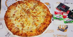 Cheese And Onion Pizza