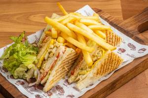Chicken Club House