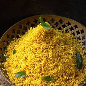 Ompudi Sev (1kg)