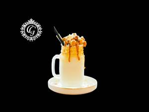 Banana N Caramel Shake ( In Bottle )