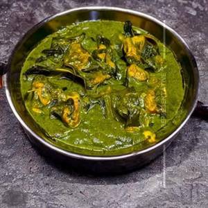 Palak Mutter