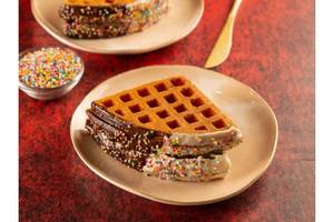 Black And White Chocolate Pocket Waffle