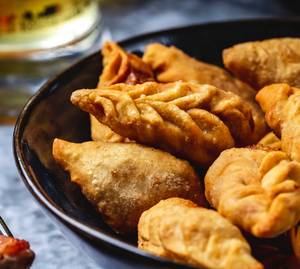 Chicken Fried Momo (6 Pcs)