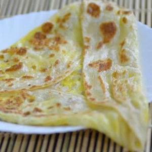 Egg Veechu Parotta