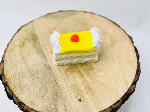 Pineapple Pastry