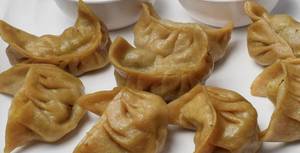 Corn & Peas Pan Fried Dimsum [8 Pcs]