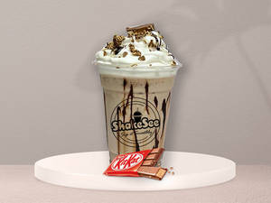 Crunchy Kit Kat Shake