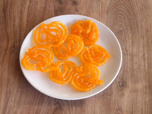 Jalebi ( 4 Pcs )