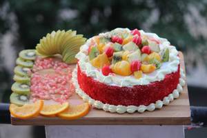 Red Velvet Fruit Cake 1kg
