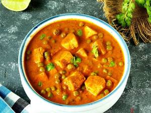 Matar Paneer