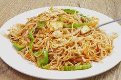 Chowmein With Chilly Paneer