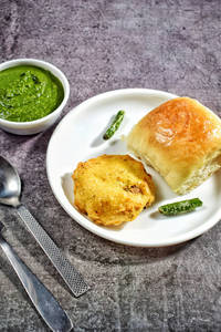 Vada Pav