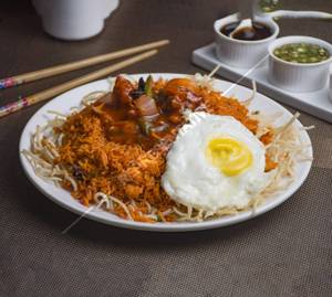 Chicken Triple Schezwan Rice          