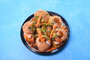 Kit Kat Dahi Puchka