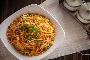 Chicken Schezwan Noodles
