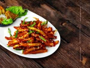 Crispy chilli baby corn                                                      