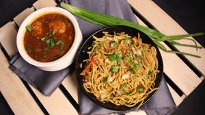Chowmein+manchurian(2pcs)