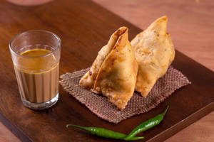 2 Full Sp. Rajwadi Chai [Tea] + Samosa [2 Pc]