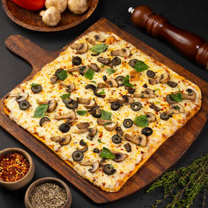 Classic Italian Pizza [12 Inch]