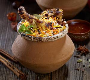 Special Hyderabadi Chicken Handi Biryani