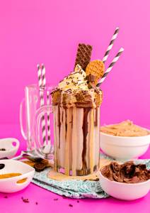 Peanut Butter Cream Shake
