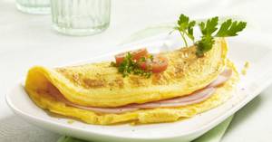 Omlette With Blackforest Ham Or Smoked Chicken
