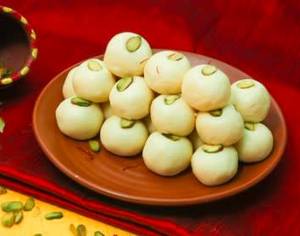 White Pooja Peda Sweet                           