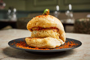 Amul Butter Grill Vada Pav