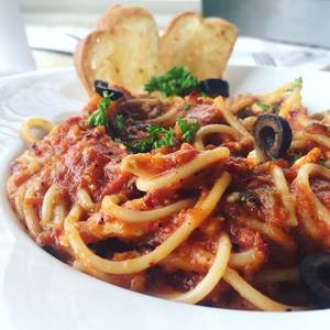 Chicken Arrabbiata Pasta (Red Sauce)					