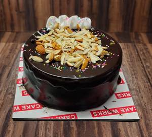 Choco Almond Cake 1/2kg Eggless
