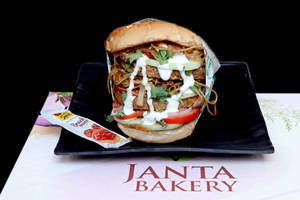 Janta Bakery Special Burger