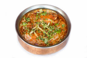 Soya Chaap Gravy + 2 Butter naan