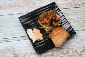 Amritsari Chicken Masala Pavman