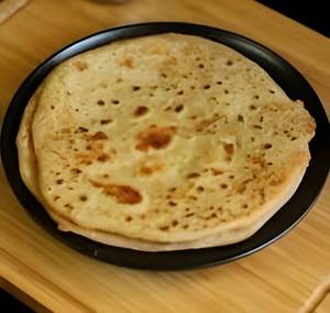Tawa Paneer Paratha (1 Pc)