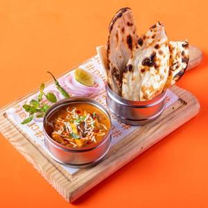 Toofani Makhani Paneer